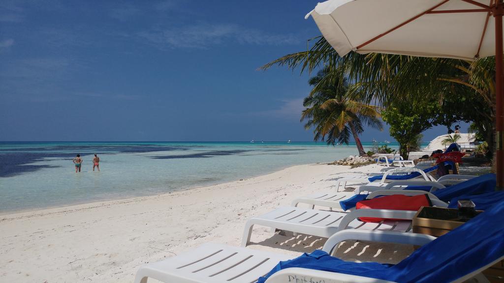 Crown Beach Hotel-Private Bikini Beach Dhiffushi Eksteriør billede