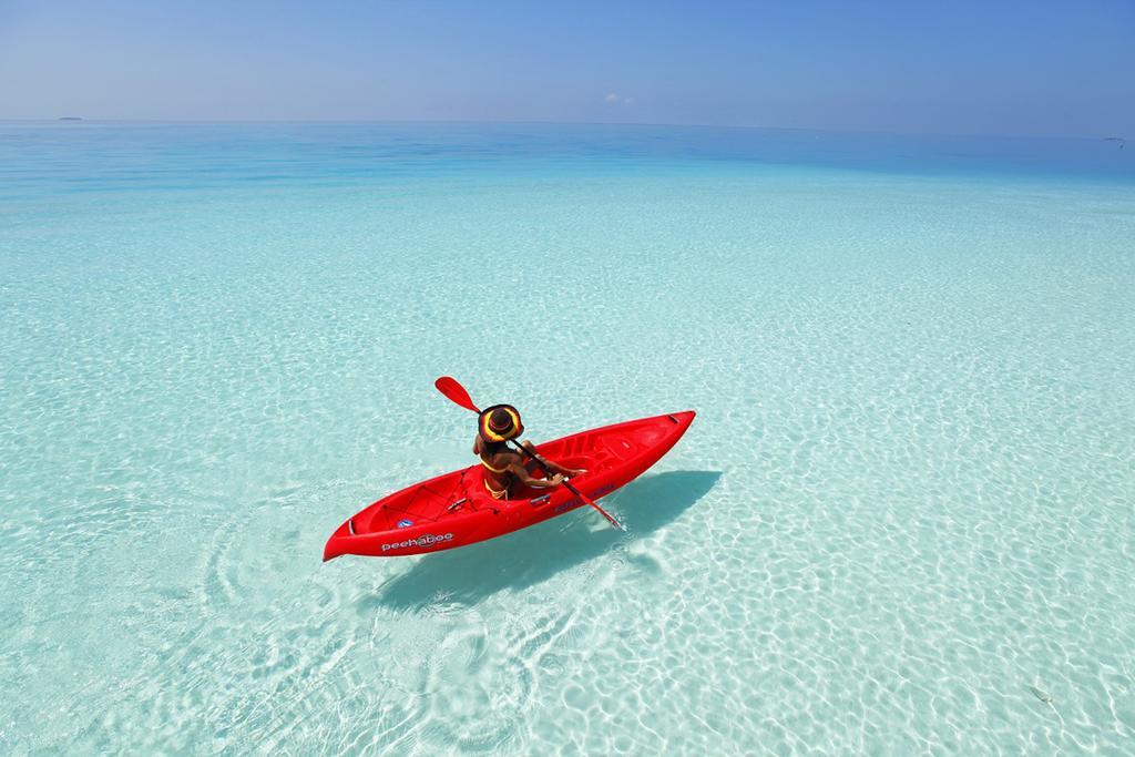 Crown Beach Hotel-Private Bikini Beach Dhiffushi Eksteriør billede